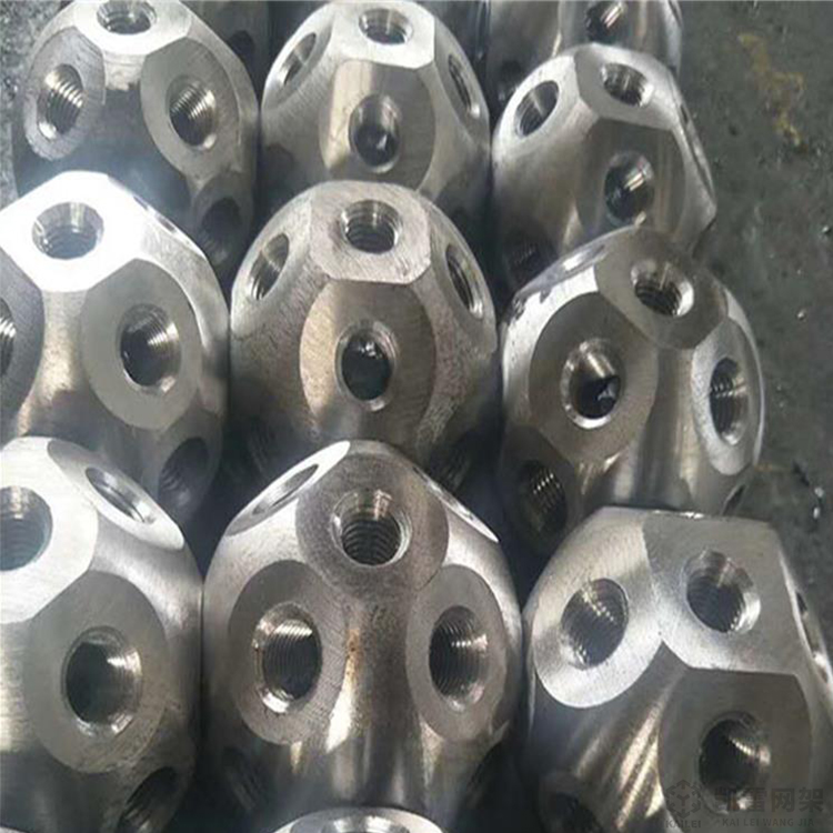 资阳螺栓球网架加工安装方法